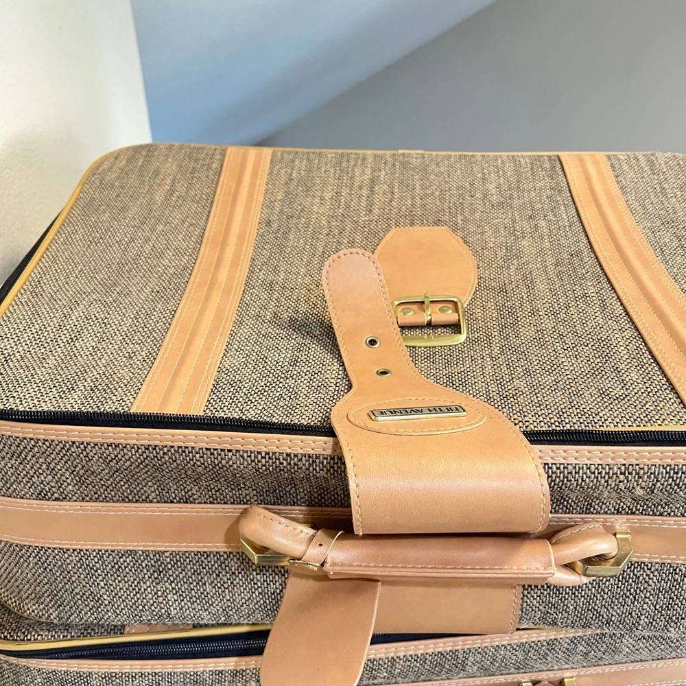 5th Ave three tan tweedTravel set . Two Suitcase and garment bag Set New no tags